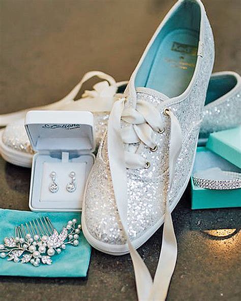 comfortable silver shoes for wedding.